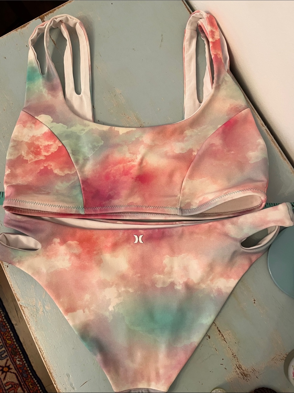 Hurley Medium Watercolour Cloud Wash Pastel Bikini Set - Picture 11 of 15